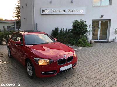 BMW Seria 1 120d Sport Line