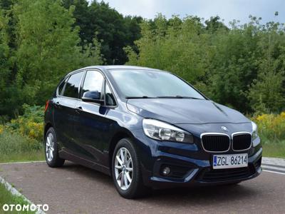 BMW Seria 2 218d Sport Line