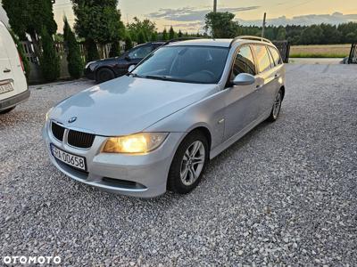 BMW Seria 3 318d