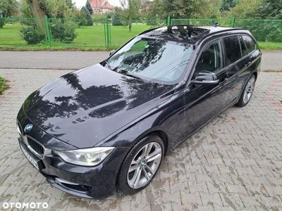 BMW Seria 3 318d DPF Touring Edition Sport