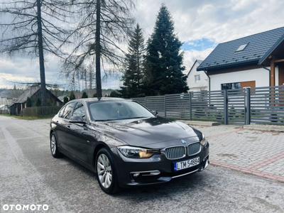 BMW Seria 3 318d Sport Line