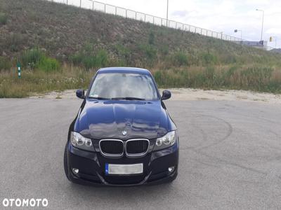 BMW Seria 3 318i