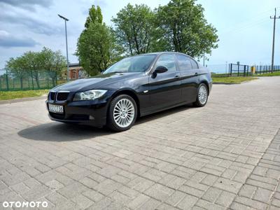 BMW Seria 3 318i