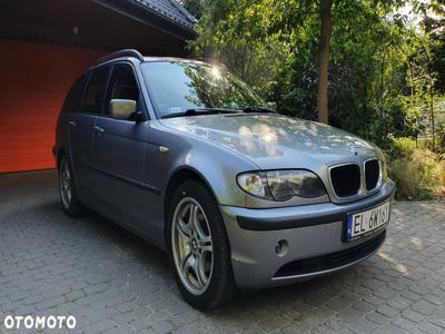 BMW Seria 3 318i Touring