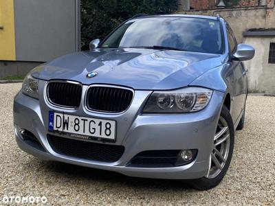 BMW Seria 3 320d DPF Touring Edition Sport