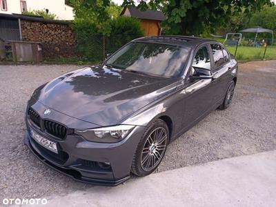 BMW Seria 3 320i