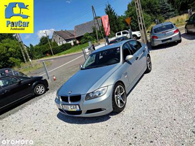 BMW Seria 3 320i