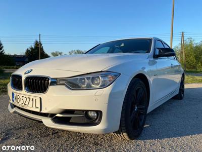 BMW Seria 3 320i Sport Line