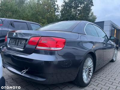 BMW Seria 3 325d DPF Cabrio