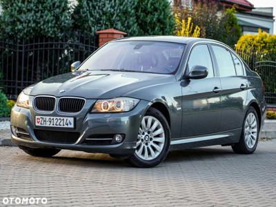 BMW Seria 3 325xi