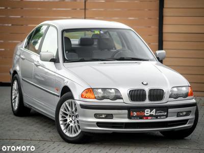 BMW Seria 3 328i