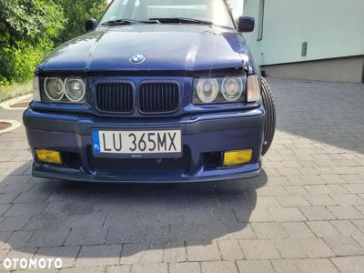 BMW Seria 3 328i