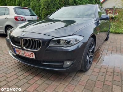 BMW Seria 5 520d Luxury Line