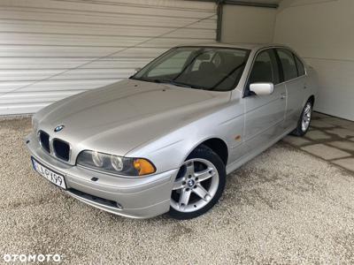 BMW Seria 5 525i