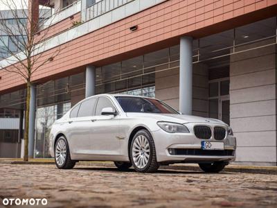 BMW Seria 7 740d xDrive