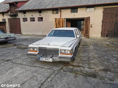 Cadillac Brougham