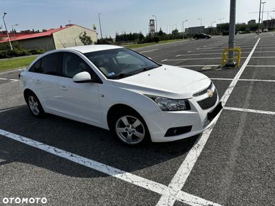 Chevrolet Cruze 1.6 LS