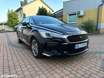 DS Automobiles DS 5