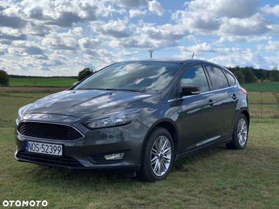 Ford Focus 1.0 EcoBoost Start-Stopp-System COOL&CONNECT DESIGN