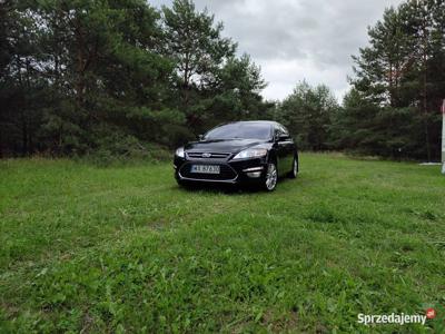 Ford mondeo bogata wersja Salon Polska