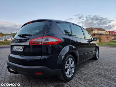 Ford S-Max 2.0 TDCi DPF Titanium