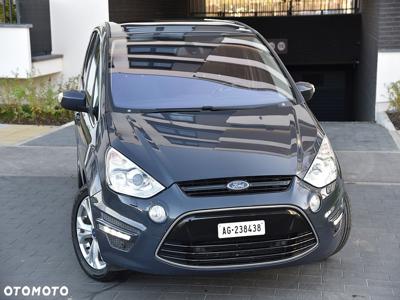 Ford S-Max 2.2 TDCi DPF Titanium