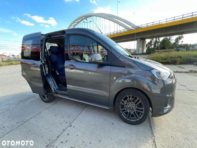 Ford Tourneo Courier 1.5 TDCi Sport