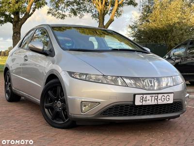 Honda Civic 1.8i-VTEC Sport