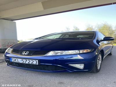 Honda Civic 1.8i-VTEC Sport