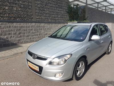 Hyundai I30 1.6 CRDI blue Comfort