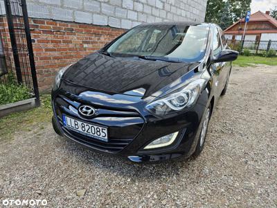 Hyundai I30 blue 1.6 CRDi Classic Navigation