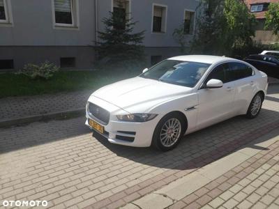 Jaguar XE 2.0 d 163 kM