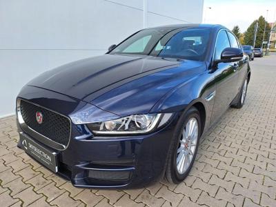 Jaguar XE Sedan 2.0 i4 163KM 2018