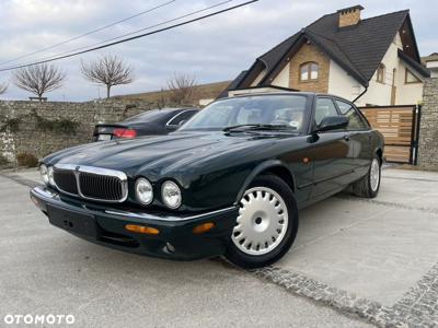 Jaguar XJ 3.2