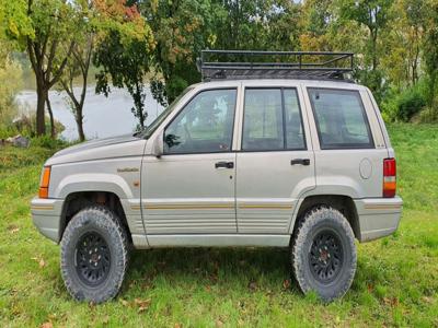 Jeep Grand Cherokee ZJ 5.2