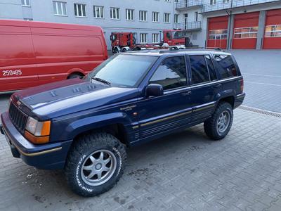 Jeep grand ZJ 5.2