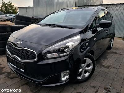 Kia Carens 1.7 CRDi 136 Dream Team Edition