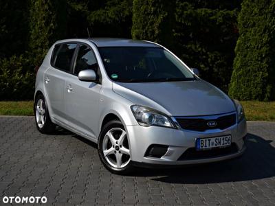 Kia Ceed 1.4 CVVT Spirit