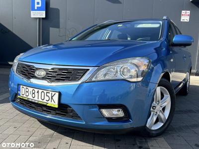 Kia Ceed 1.6 CVVT SW Dream-Team Edition