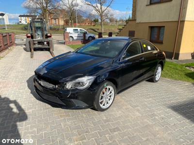 Mercedes-Benz CLA 180 7G-DCT