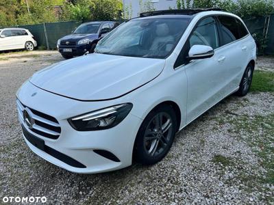 Mercedes-Benz Klasa B 220 4-Matic Style 7G-DCT