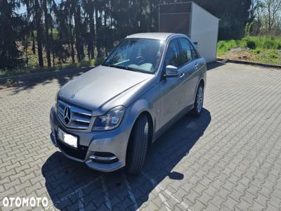 Mercedes-Benz Klasa C 180 BlueEFFICIENCY