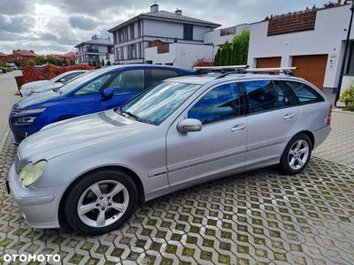 Mercedes-Benz Klasa C 180 T Kompr Avantgarde Starline