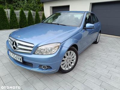 Mercedes-Benz Klasa C 200 CGI BlueEff Classic