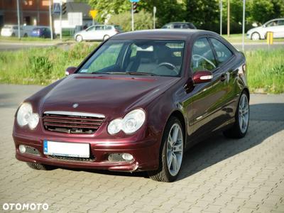 Mercedes-Benz Klasa C 200 Kompressor