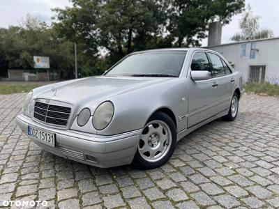 Mercedes-Benz Klasa E 200 Avantgarde