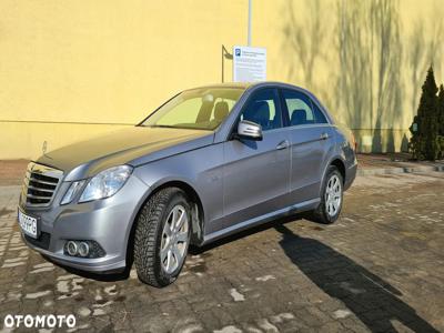 Mercedes-Benz Klasa E 220 CDI DPF BlueEFFICIENCY Automatik Elegance