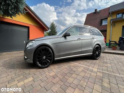 Mercedes-Benz Klasa E 350 T CDI DPF BlueEFFICIENCY 7G-TRONIC Avantgarde