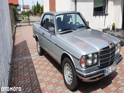 Mercedes-Benz W123