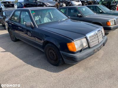 Mercedes-Benz W124 (1984-1993)